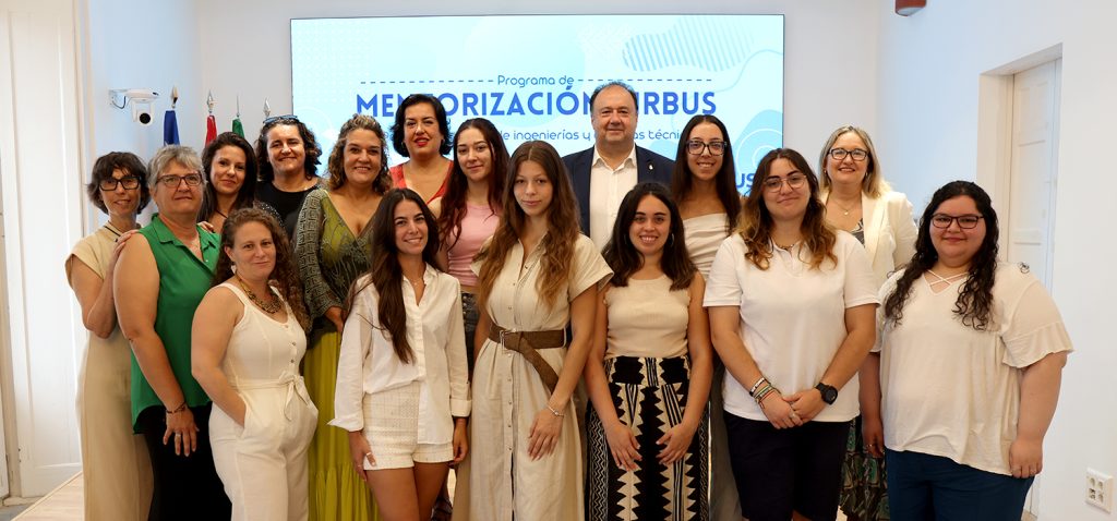 La UCA y Airbus clausuran el IV Programa de Mentorización para alumnas de ingenierías y carreras ...